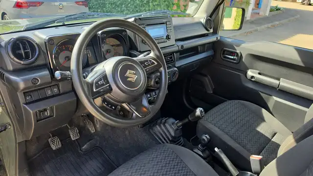 Suzuki Jimny view 8
