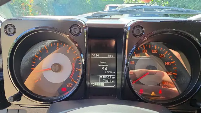 Suzuki Jimny view 12