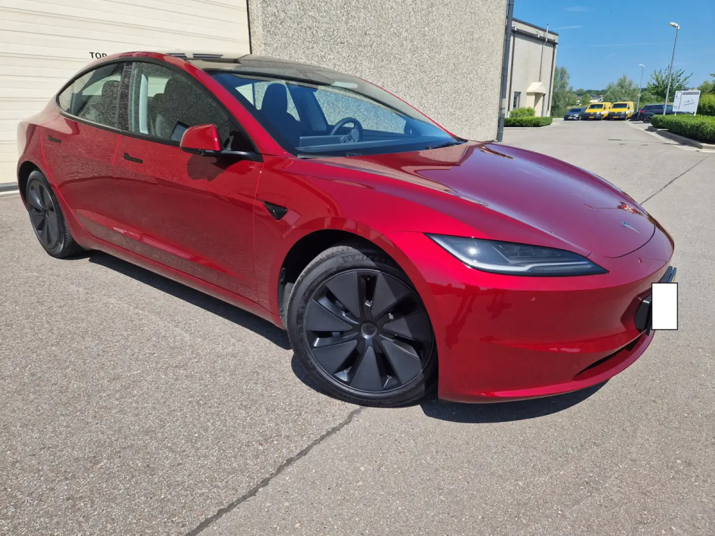 Tesla Model 3 Dual Motor AWD Long Range Rouge - 1