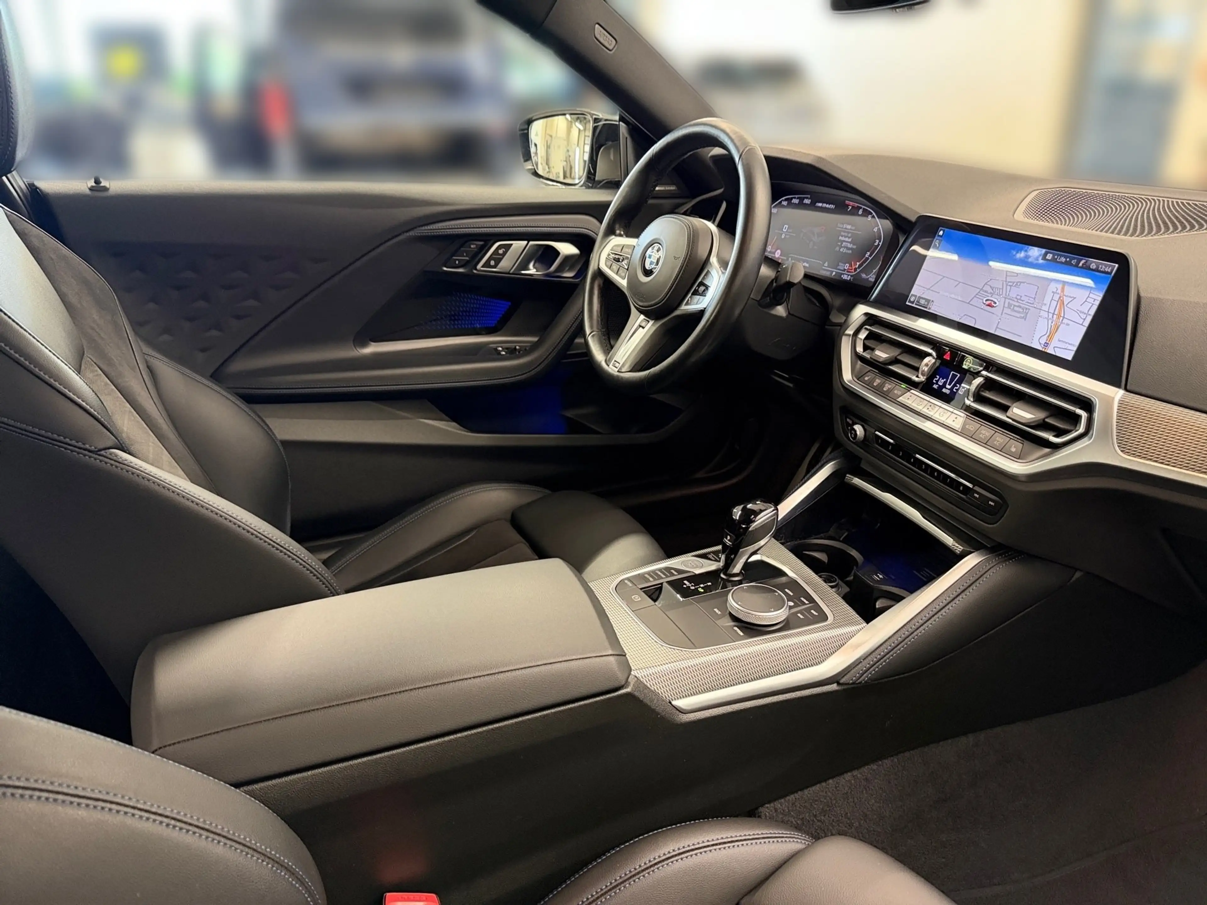 BMW 240 M240i xDrive — photo 12