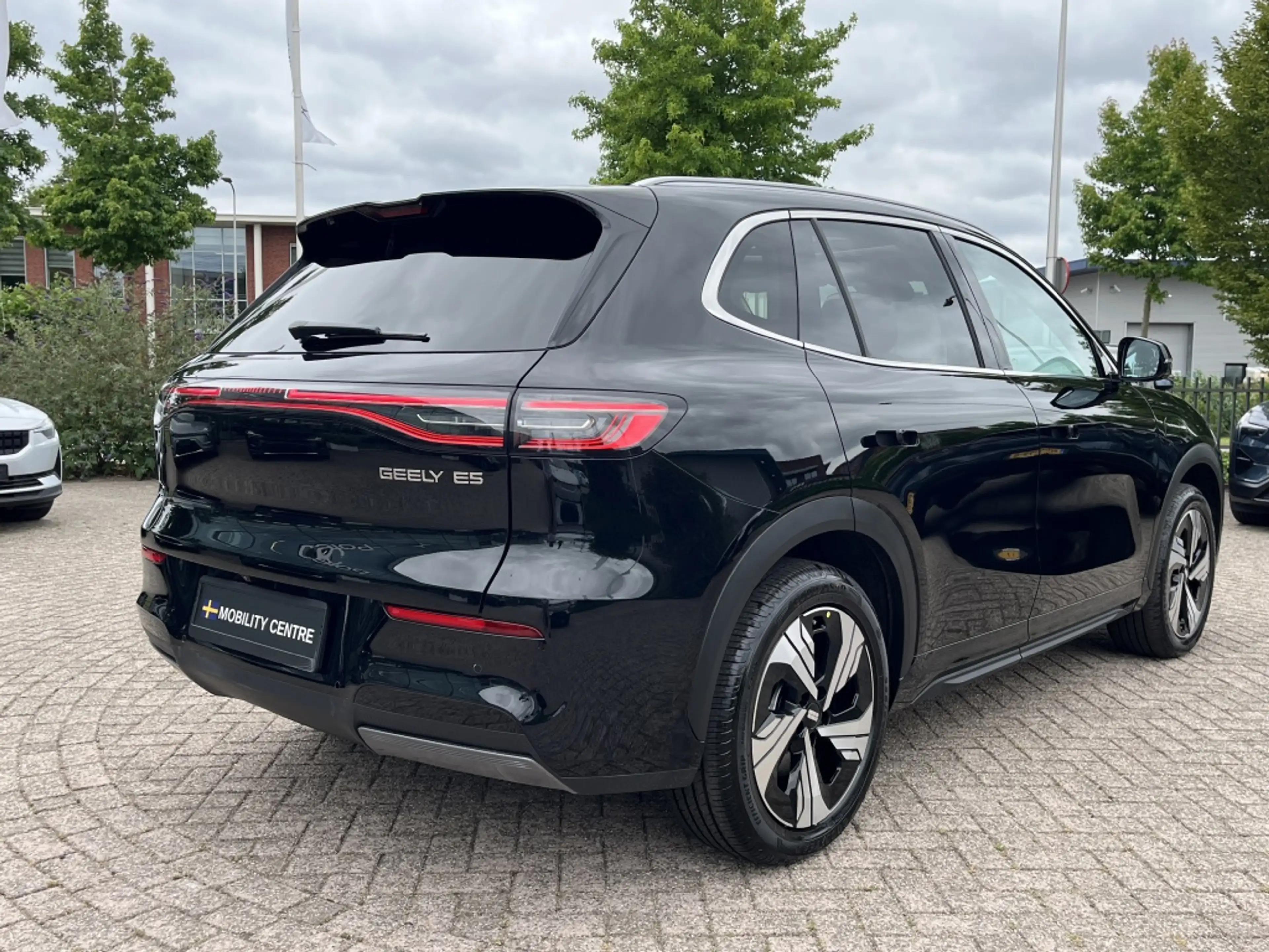 Geely E5 Max+ 68 kWh | GEELY ROTTERDAM | — photo 5