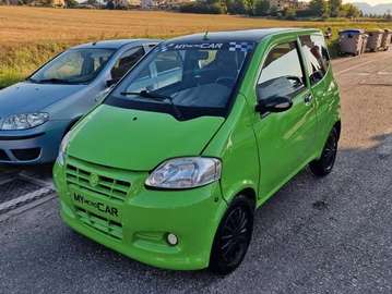 MICROCAR F8C