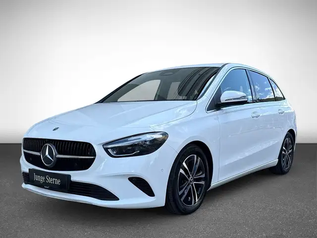 Mercedes-Benz B Class view 2