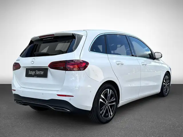 Mercedes-Benz B Class view 6