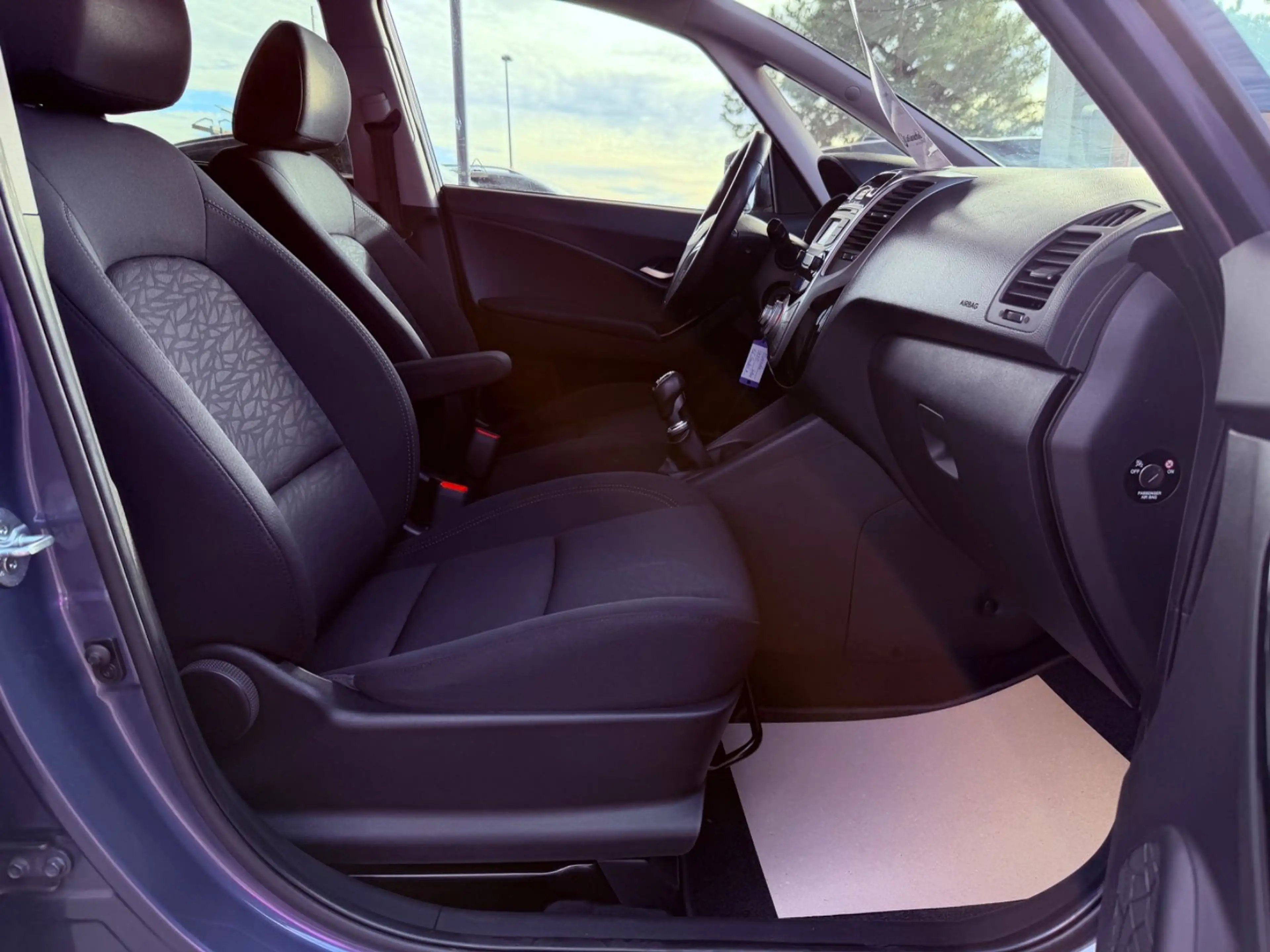 Hyundai iX20 1.6 Comfort+ "HU/AU+Service+Garantie" — photo 18