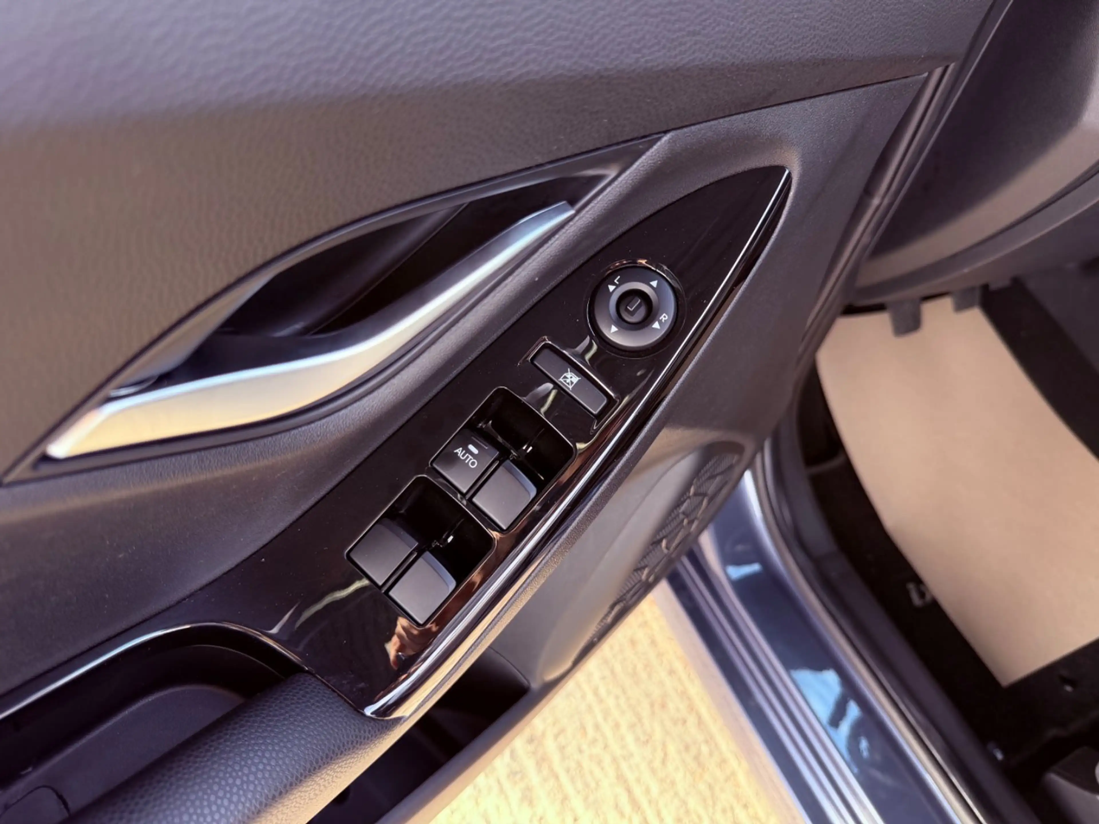 Hyundai iX20 1.6 Comfort+ "HU/AU+Service+Garantie" — photo 12