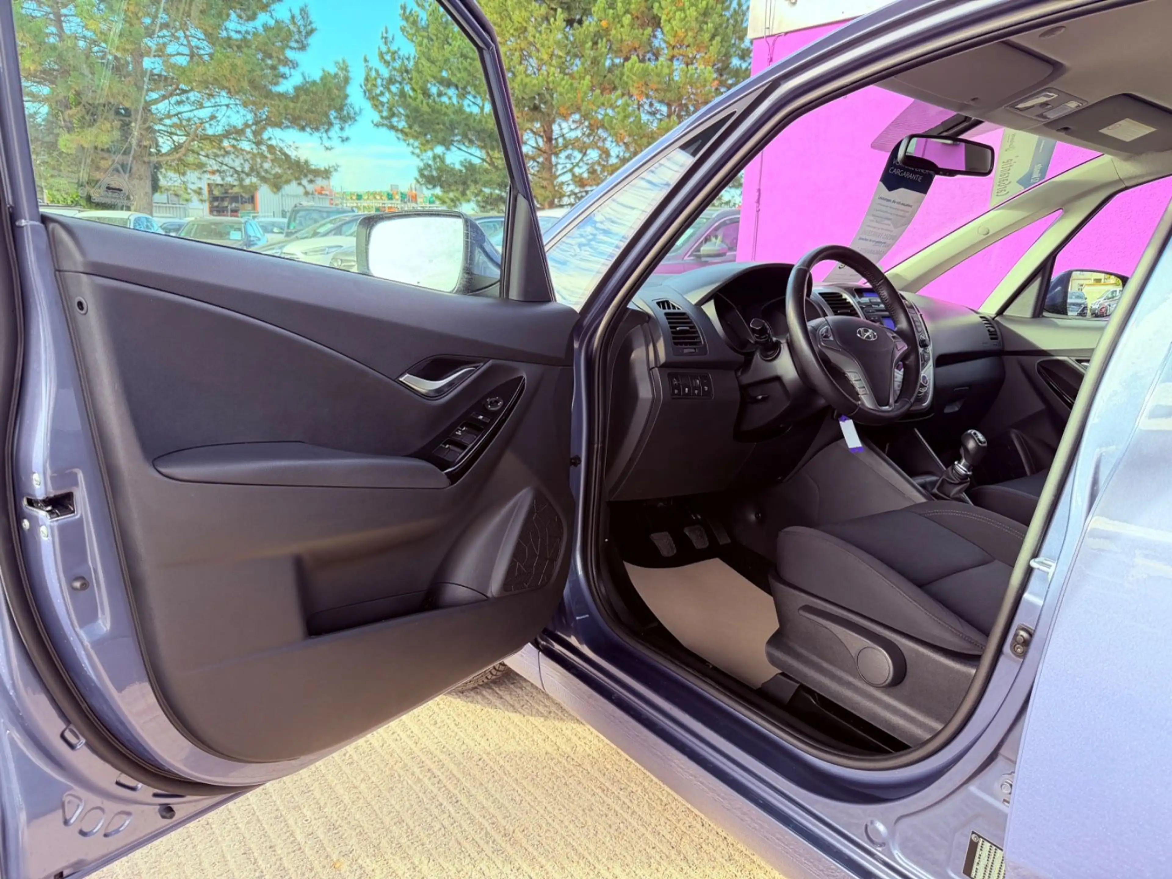 Hyundai iX20 1.6 Comfort+ "HU/AU+Service+Garantie" — photo 11