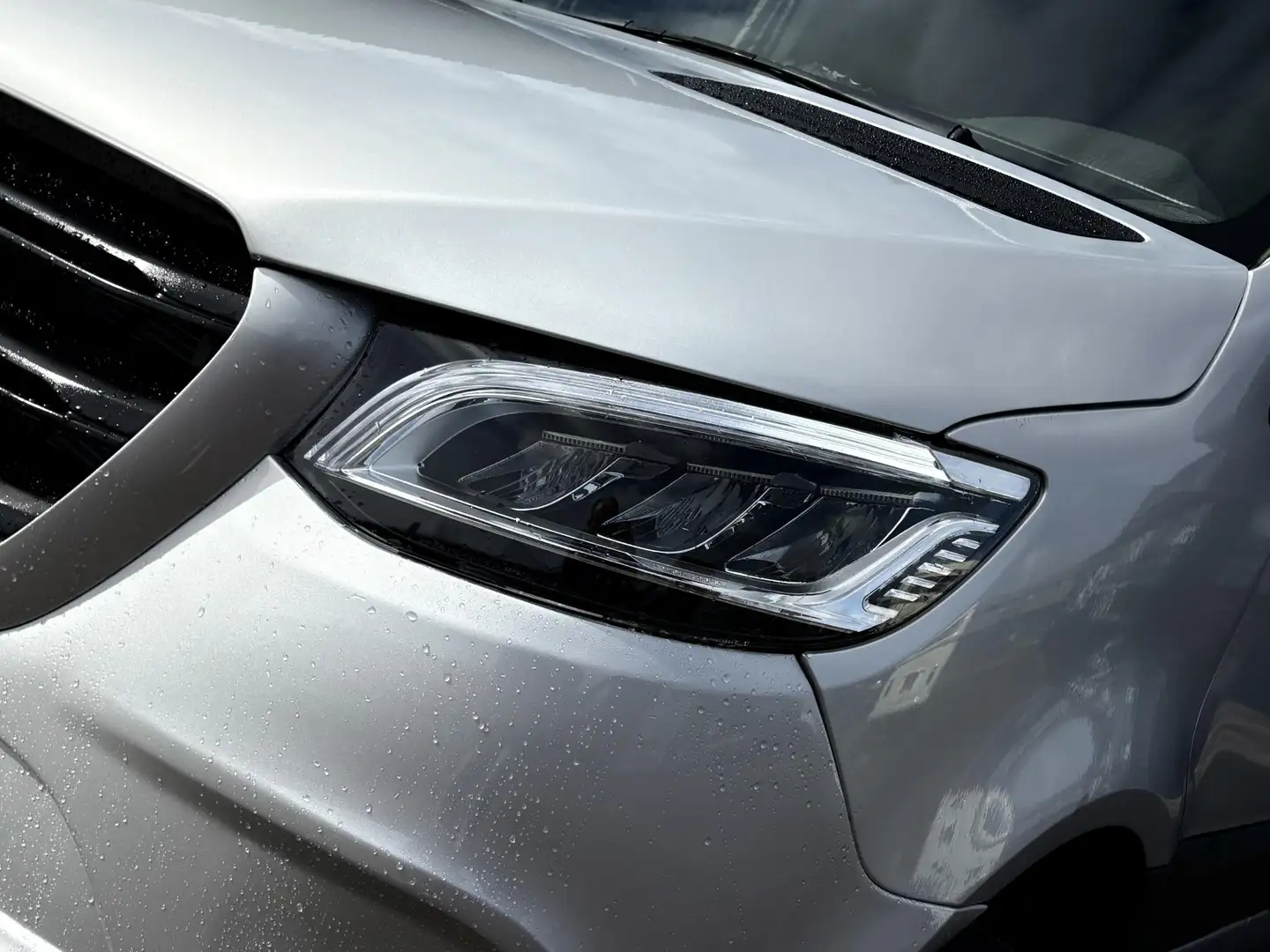 Mercedes-Benz Sprinter 319 3.0 V6 L4H2 | 4.4M LAADRUIMTE | CAMERA | LEDER Zilver - 2