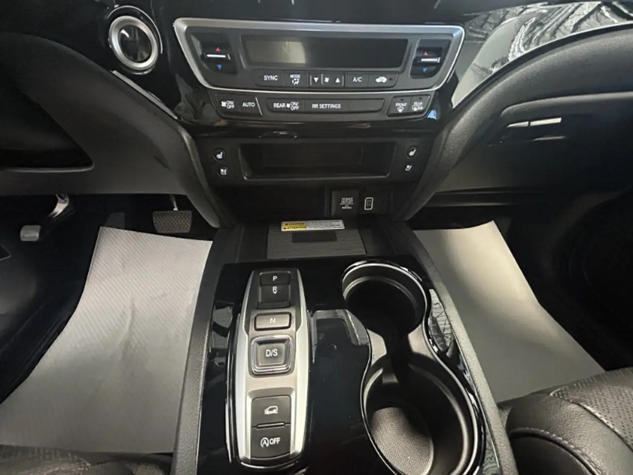 Honda Passport снимка Honda Passport
