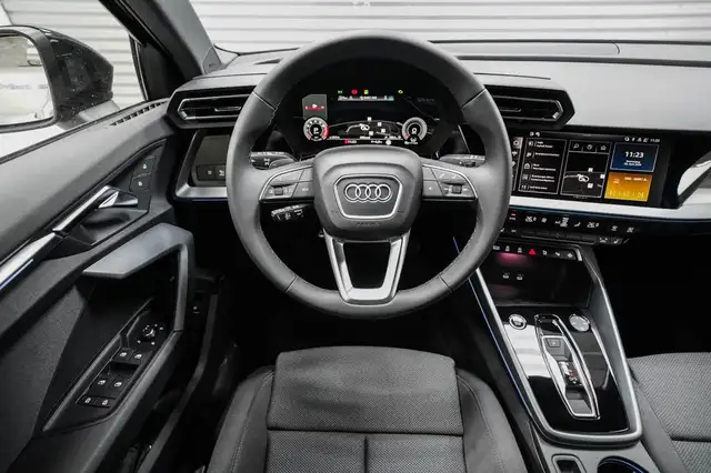 Audi A3 Sportback 40 TFSI S-tronic quattro S-Li -LAG. 1... Ansicht 8