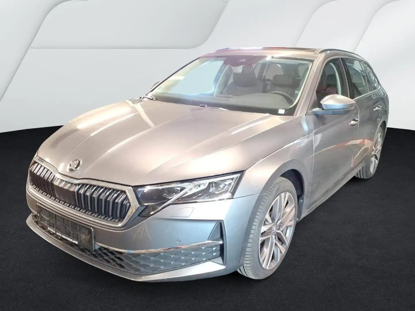 Skoda Octavia Combi Selection 1.5TSI e-TEC DSG PSD/AHK Grau - 1