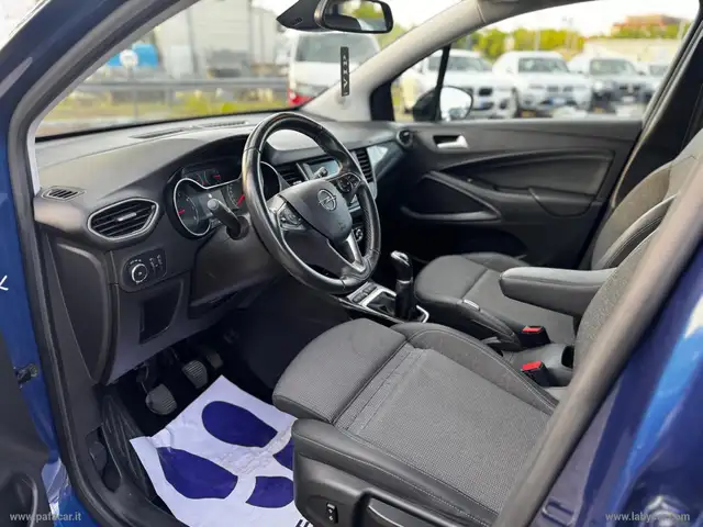 Opel Crossland X view 6