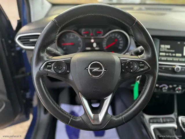 Opel Crossland X view 10
