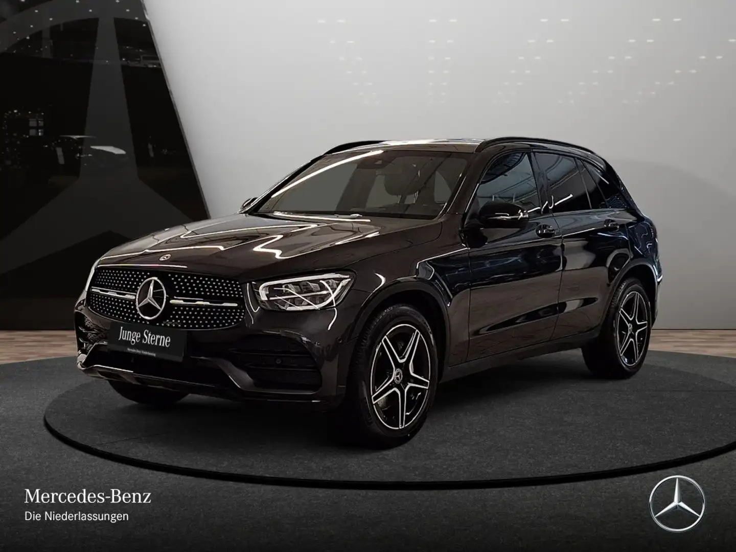 Mercedes-Benz GLC 200 4M AMG+NIGHT+LED+KAMERA+KEYLESS+9G Grau - 2