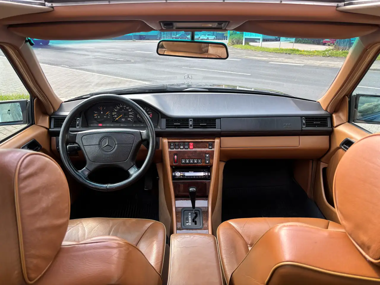 Mercedes-Benz E 200 E200 T W124 OLDTIMER H-Kenzeich/LEDER/KLIMA, foto 5