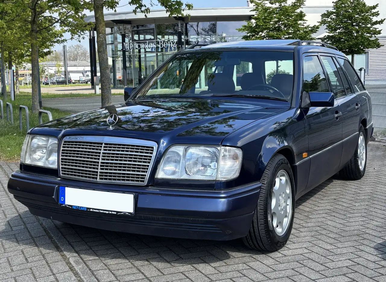 Mercedes-Benz E 200 E200 T W124 OLDTIMER H-Kenzeich/LEDER/KLIMA, foto 1