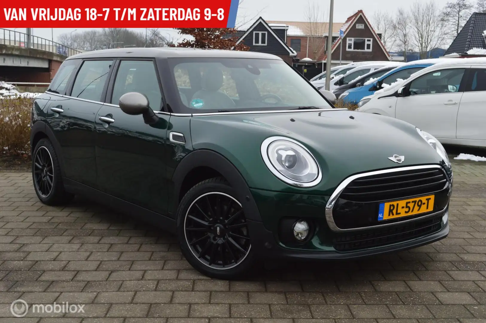 MINI Cooper Clubman 1.5 Chili Serious Business Groen - 1