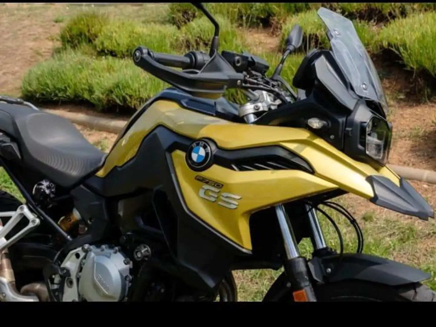 BMW F 750 GS Oro - 2
