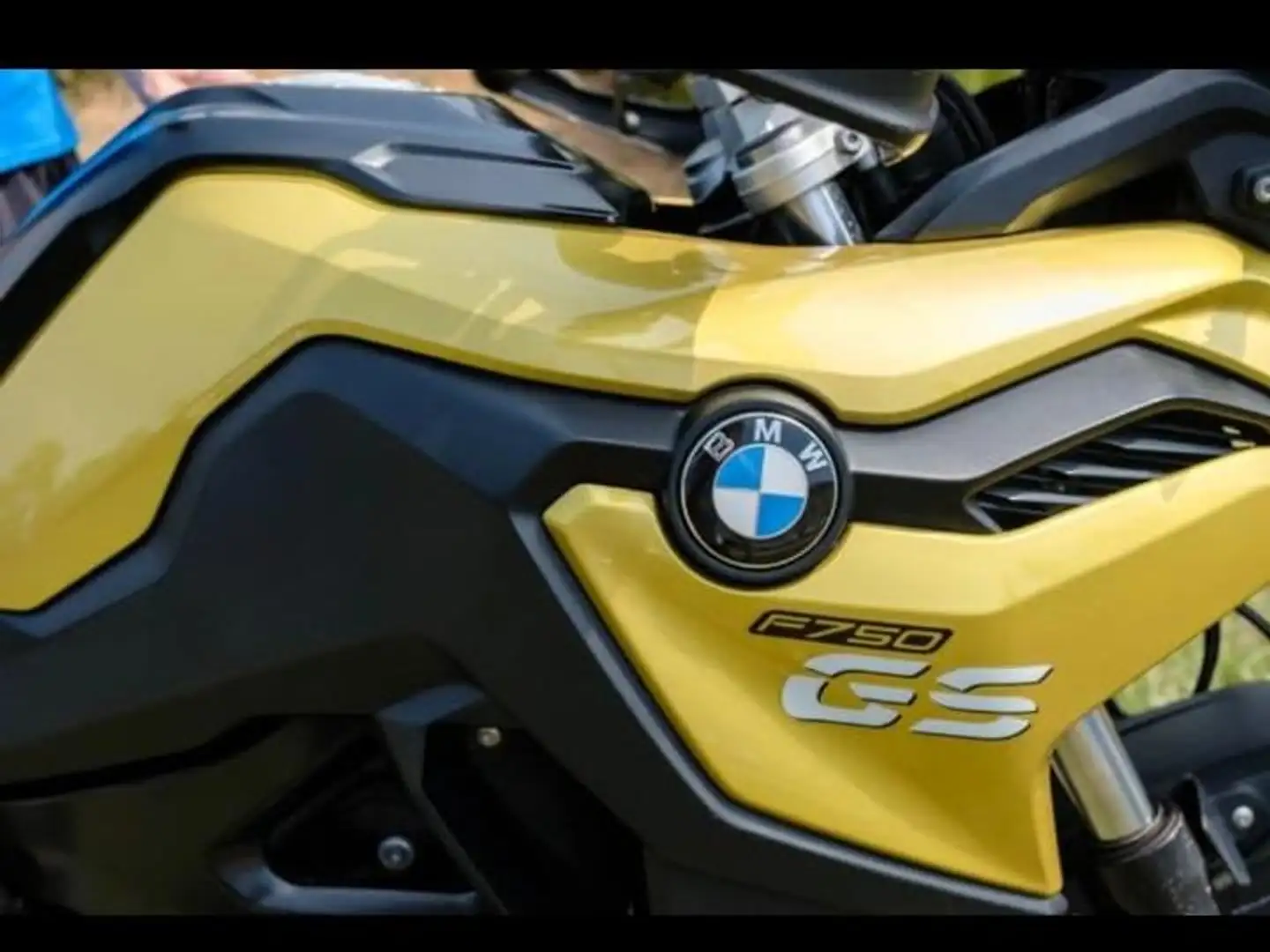 BMW F 750 GS Oro - 1