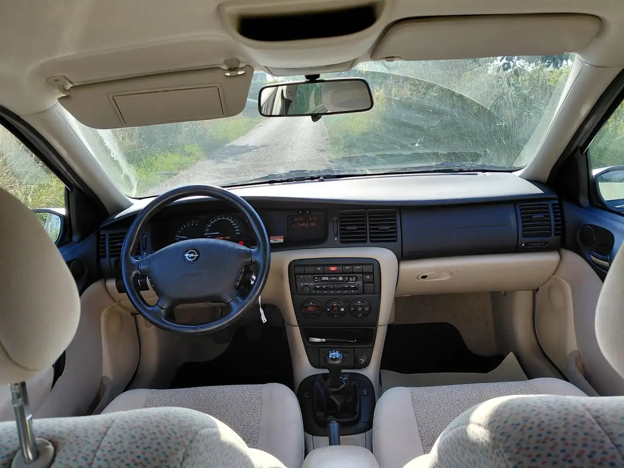 Opel Vectra 2.5 V6 Edition 100, foto 10