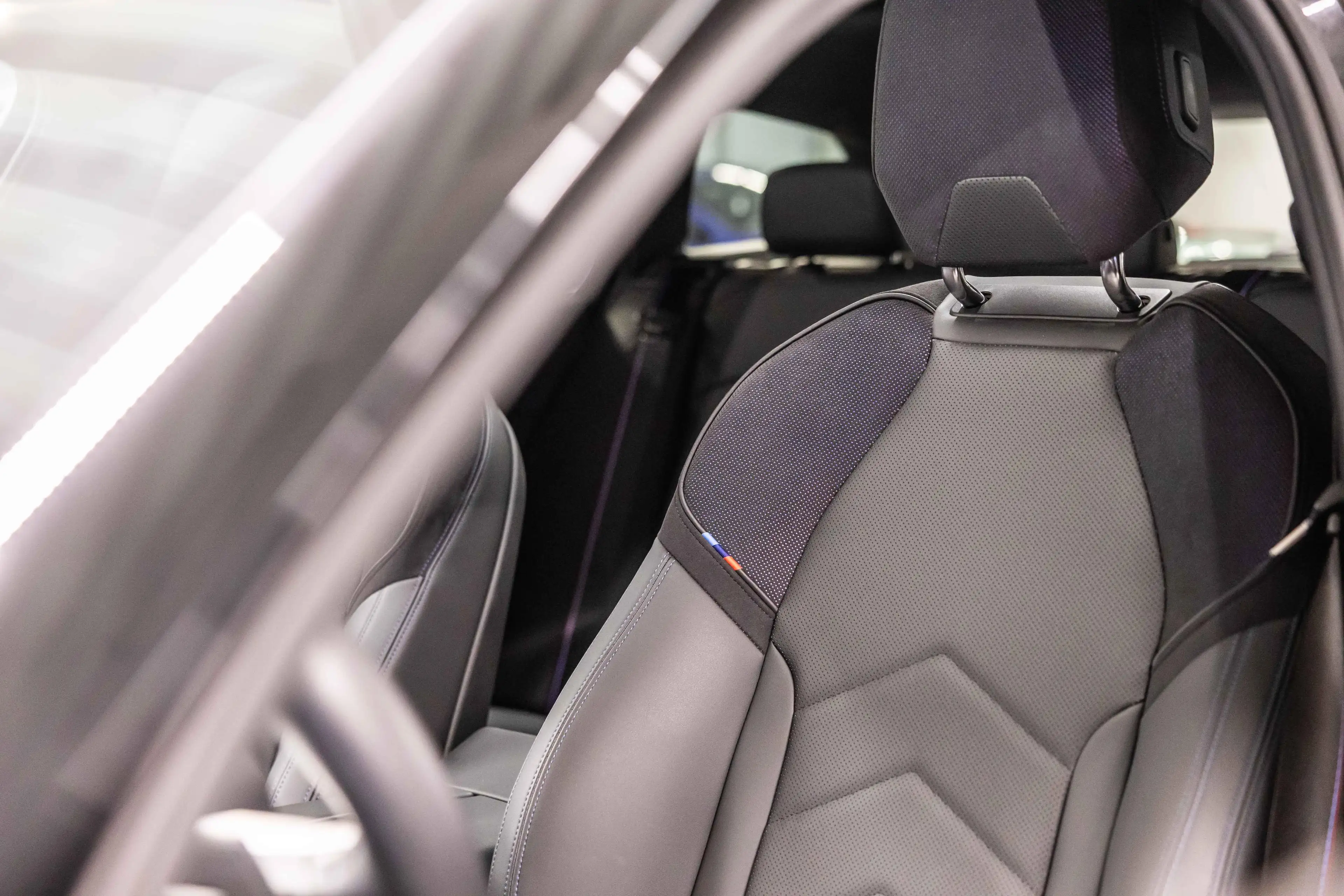 BMW i5 eDrive40 Touring M Sport PRO| DRIVE + | TOWB | PAN — photo 14