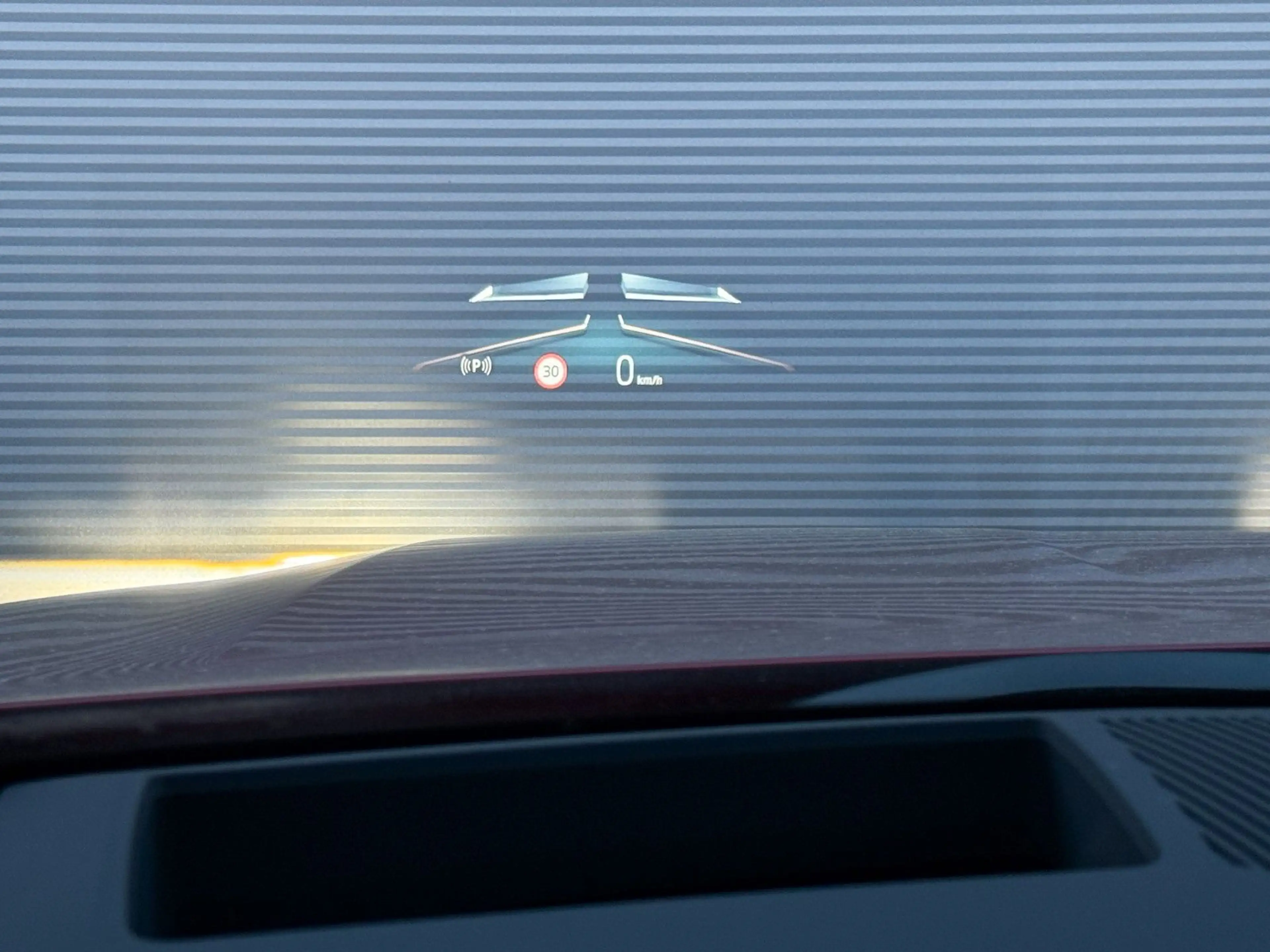 BMW 550 e xDrive M Sport Pro*B&W*Sitzbelüftung*360° — photo 23