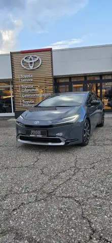 Toyota Prius Plug-in Hybrid Advanced