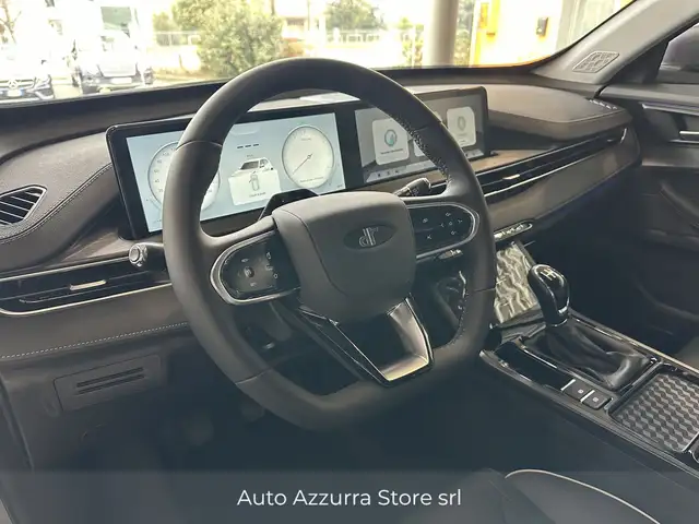 DR Automobiles DR5 view 9