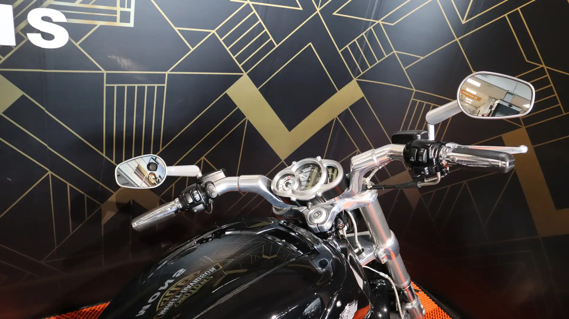Harley-Davidson V-Rod Vrod Muscle Nero - 2