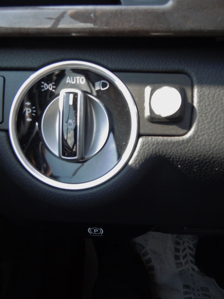 Mercedes-Benz E 350 T-Modell CGI BlueEfficiency/STHZ/Pano/voll — photo 18