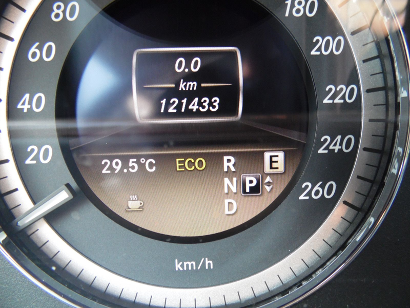 Mercedes-Benz E 350 T-Modell CGI BlueEfficiency/STHZ/Pano/voll — photo 11