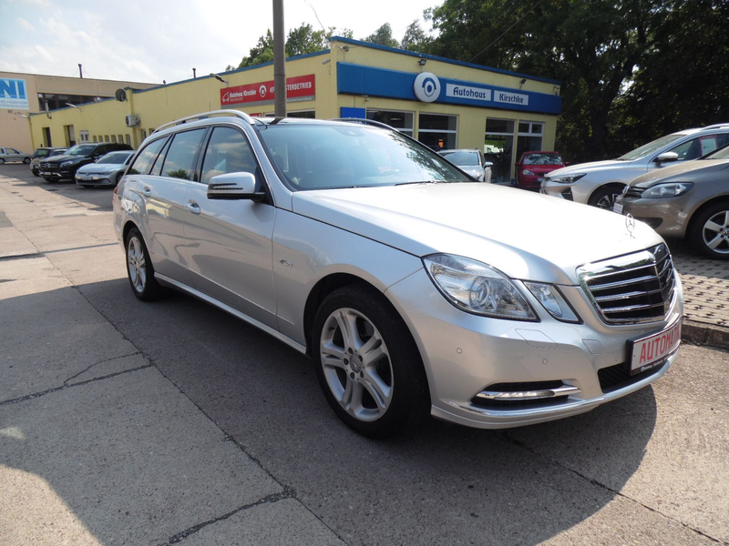 Mercedes-Benz E 350 T-Modell CGI BlueEfficiency/STHZ/Pano/voll