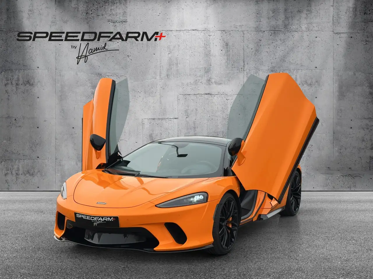 McLaren GT
