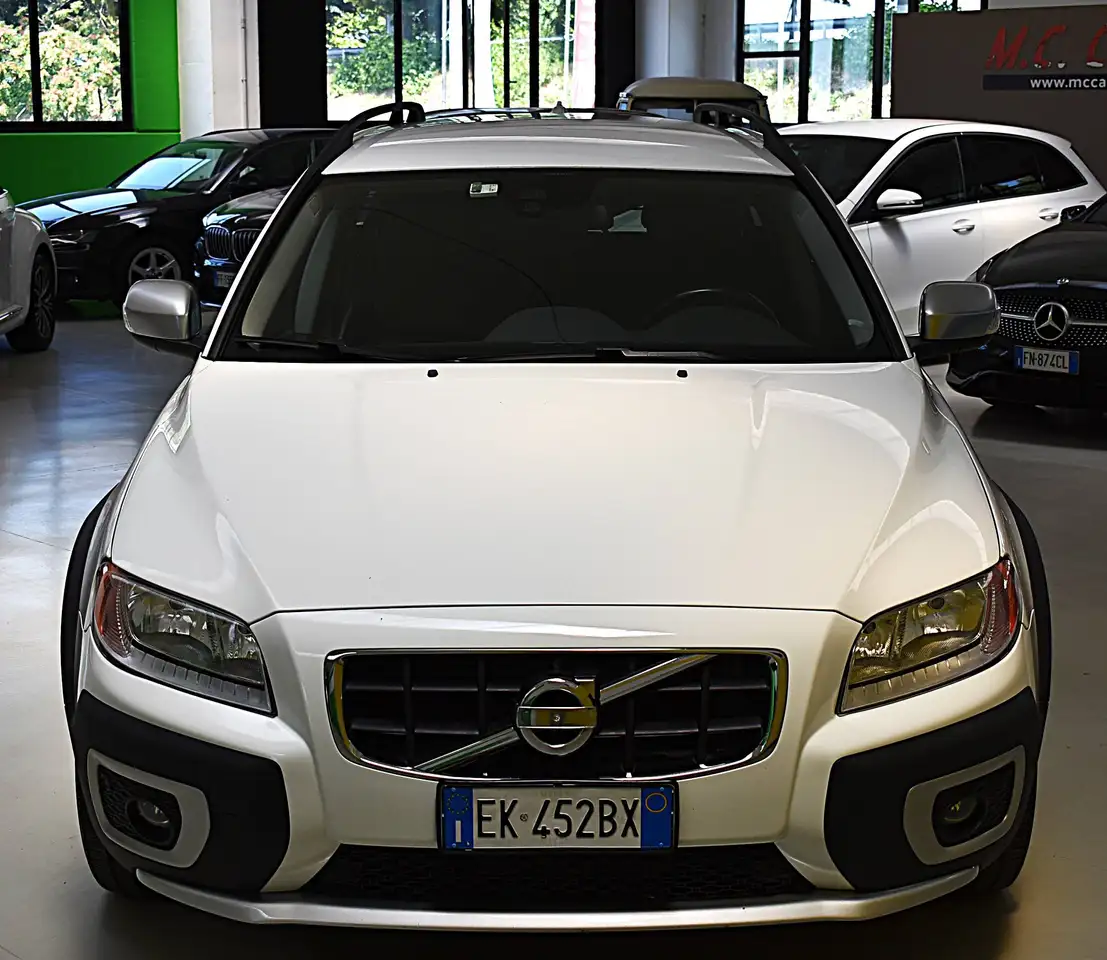 VOLVO XC70 D5 2.4 215CH KINETIC AWD