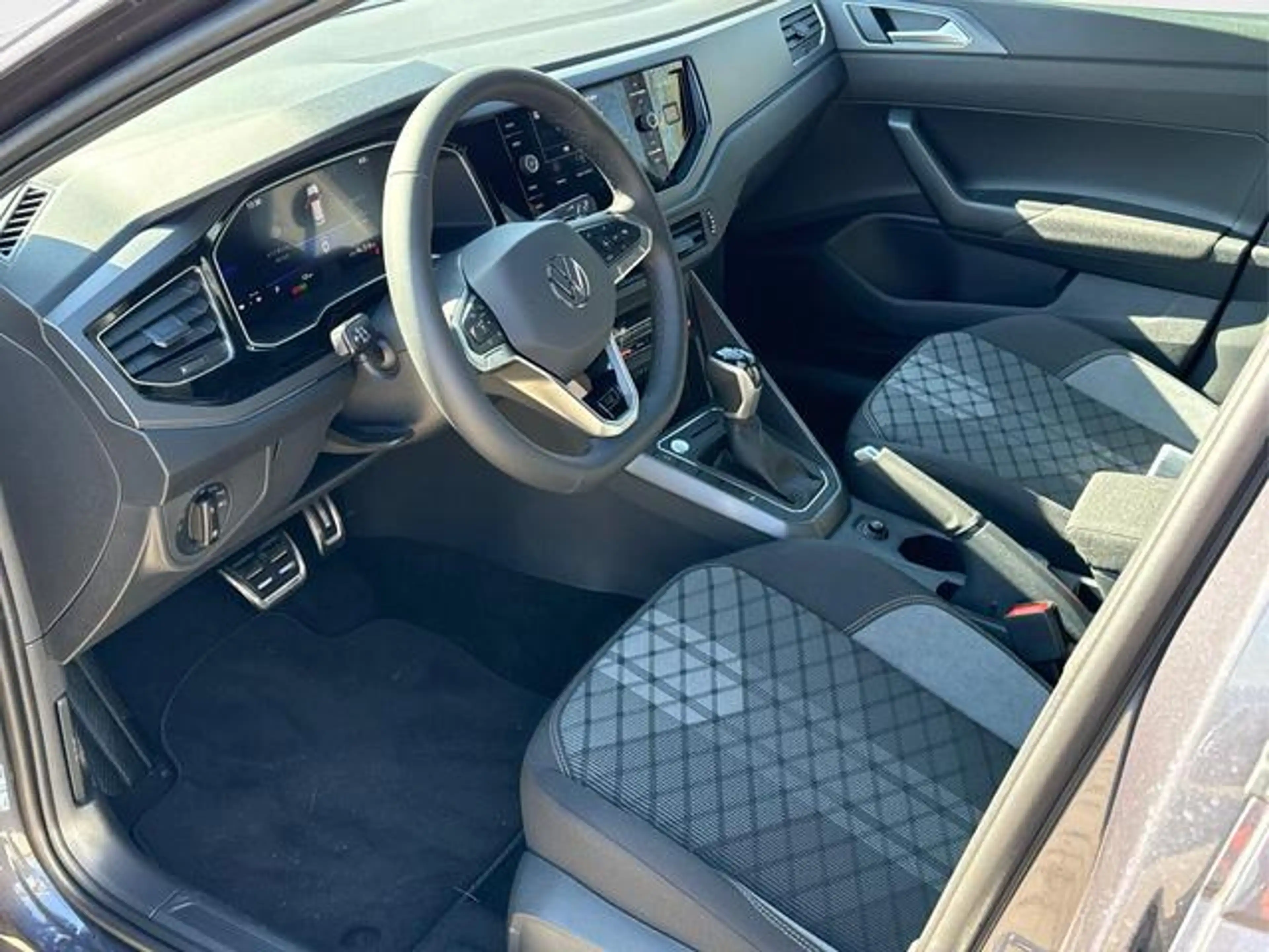 Volkswagen Taigo R-Line Limited MATRIX-LED+KAMERA+ACC+KL... — photo 9