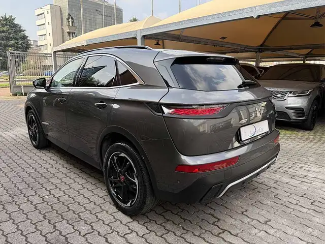 DS Automobiles DS 7 Crossback view 7