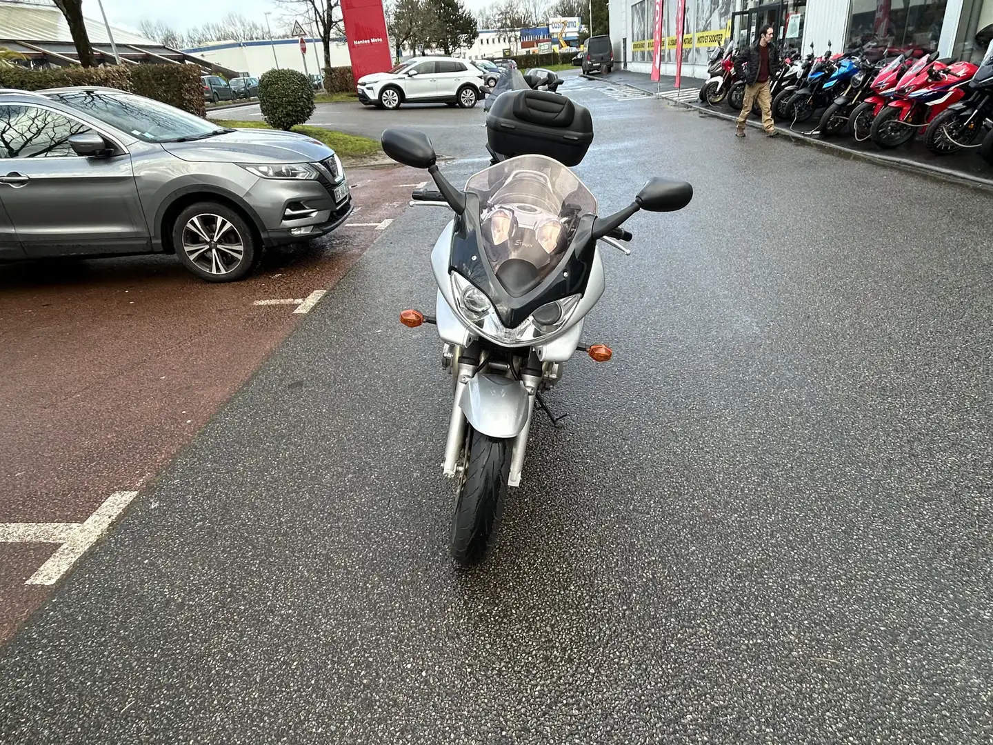Suzuki GSF 600 Gris - 2