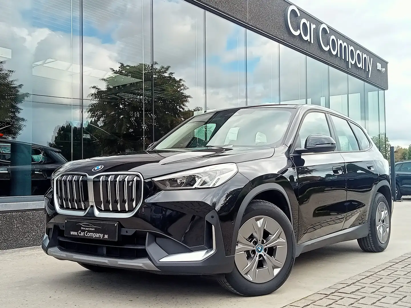 BMW iX1 iX1 66.50KWh XDrive30**GPS*DAB*CAMERA*TREKHAAK Noir - 1