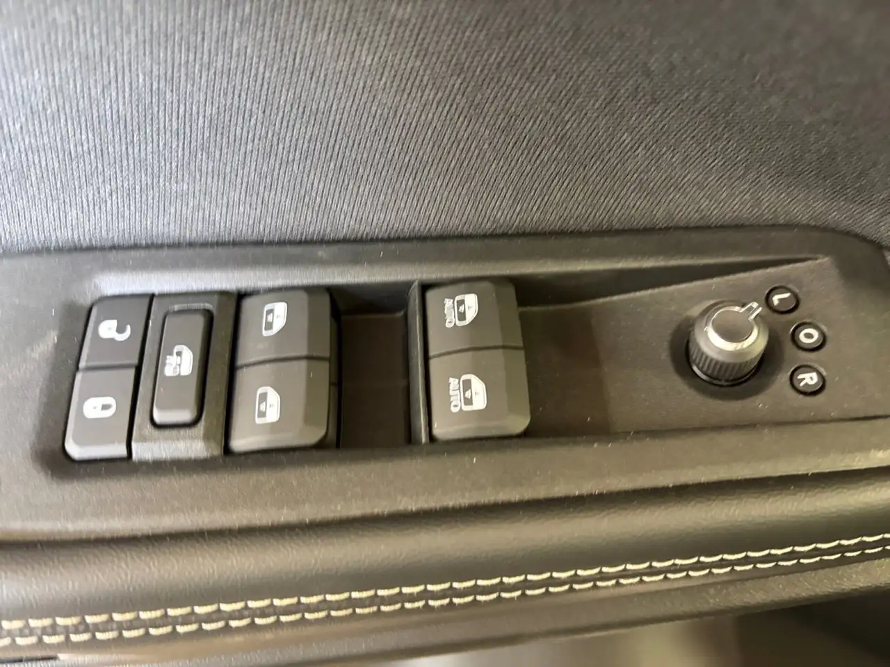 Jeep Cherokee снимка Jeep Cherokee