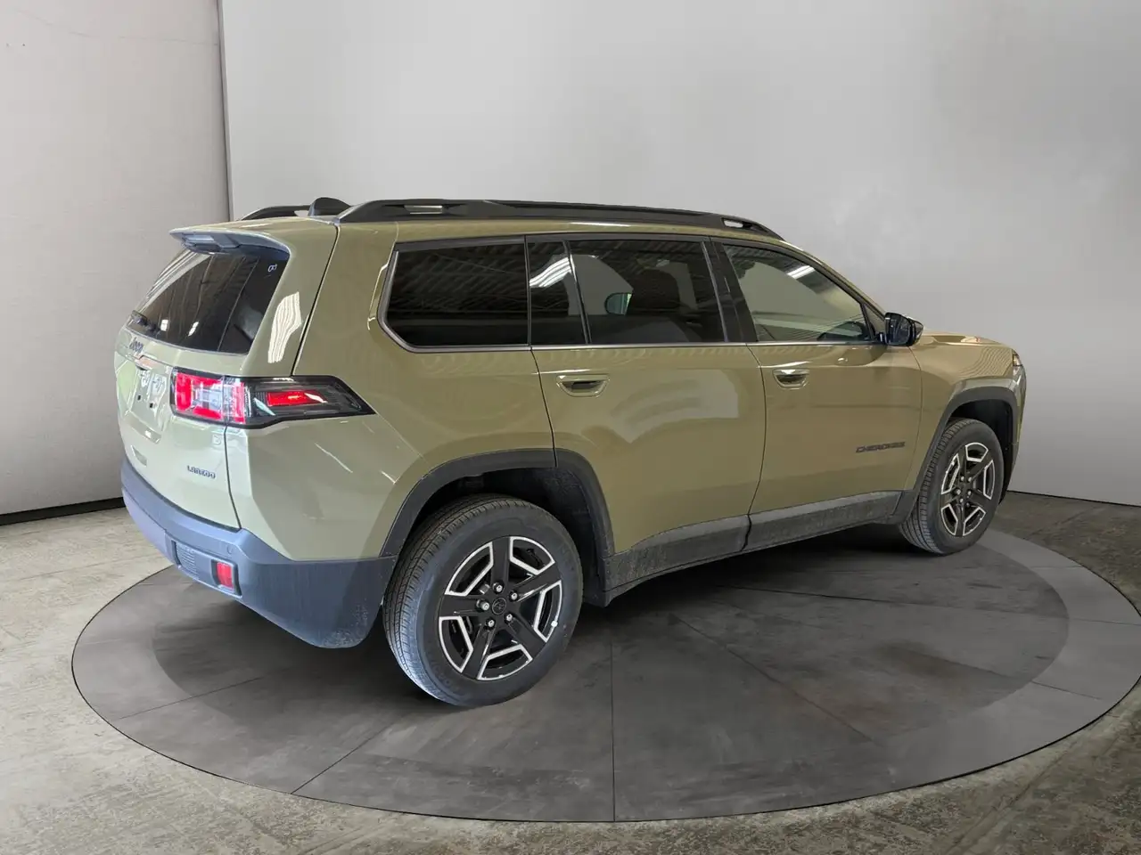 Jeep Cherokee снимка Jeep Cherokee