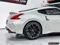 Nissan 370Z NISMO, top Zustand, Handschalter Weiß - thumbnail 4