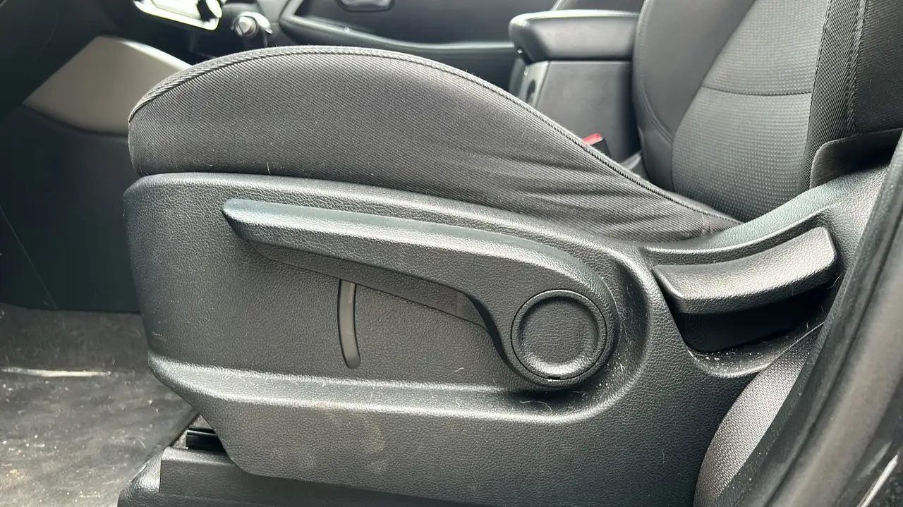 Kia Rondo снимка Kia Rondo