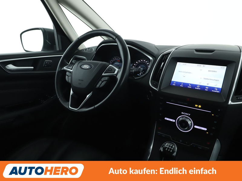 Ford S-Max 1.5 EcoBoost Titanium *NAV*TEMPO*CAM*PDC*SHZ*ALU* — photo 13