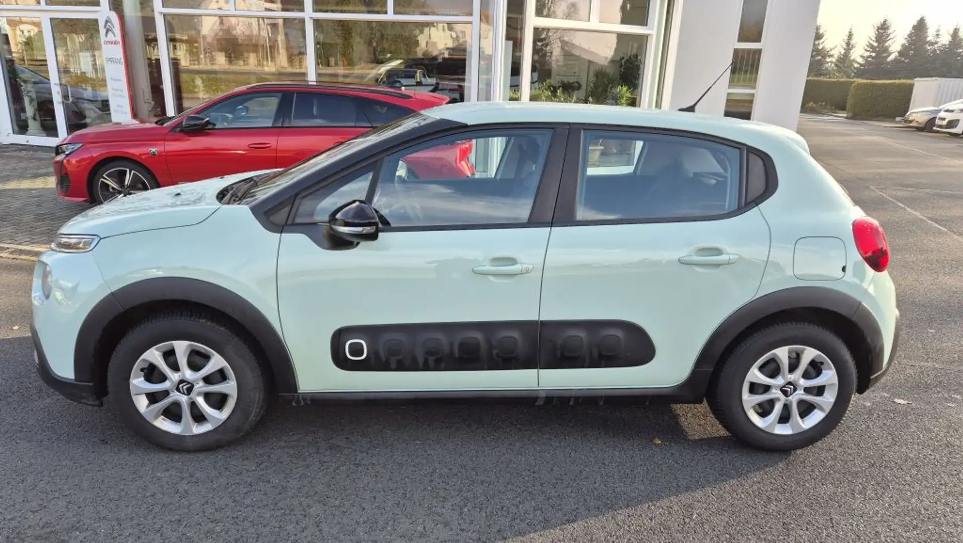 Citroen C3 Pure Tech 83 S&S FEEL Grün - 1