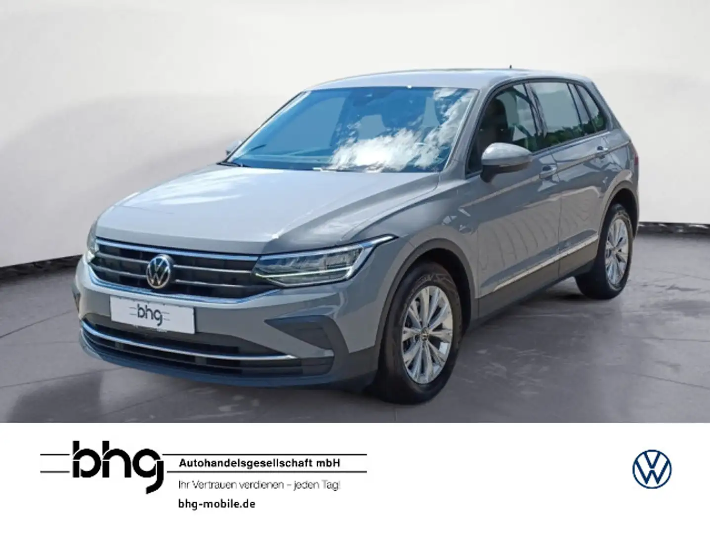 Volkswagen Tiguan 1.5 TSI *PDC*LED*SHZ* Gris - 1