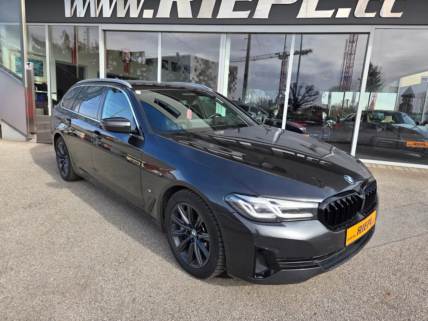 BMW 530 530 xd Voll NP € 98.112.- Ö-1.Besitz Leder Grau - 2