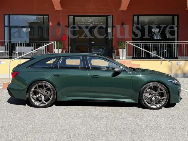 Audi RS6 view 3