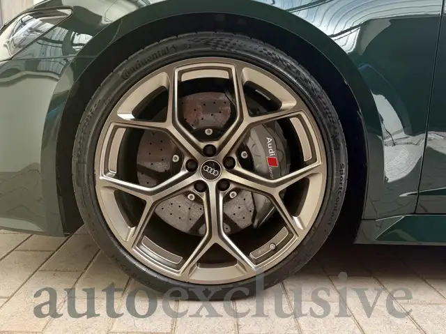 Audi RS6 view 4