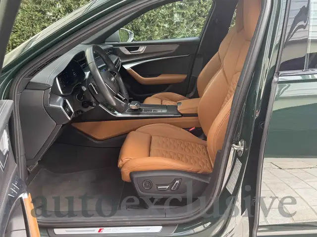 Audi RS6 view 7