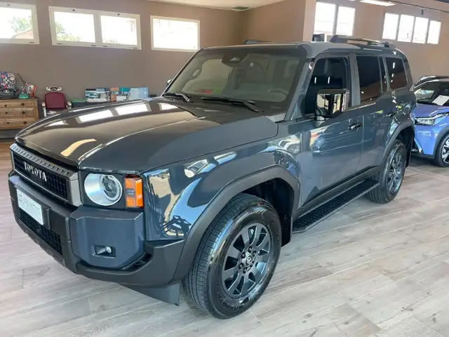 Toyota Land Cruiser 2.8 D4D A/T AWD ICON
